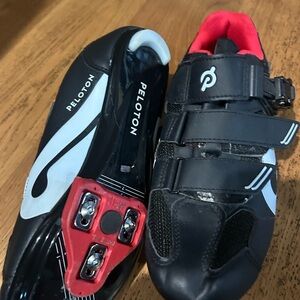 Peloton Black Cycling Shoes with Red Accents size 42
